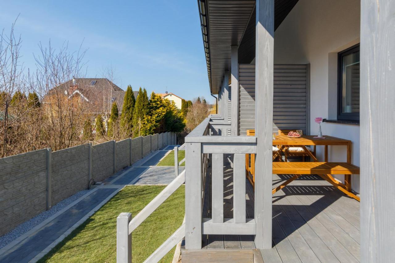 Seaside Escape Pet Friendly Apartments Mielenko By Noclegi Renters Bagian luar foto