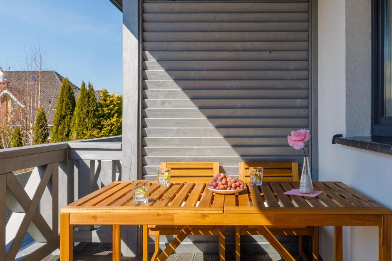 Seaside Escape Pet Friendly Apartments Mielenko By Noclegi Renters Bagian luar foto